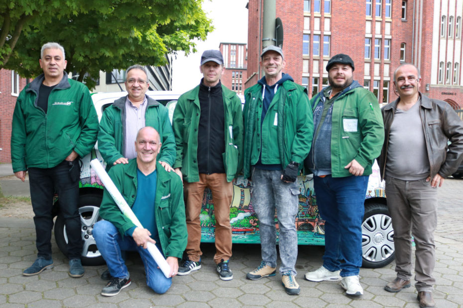 Bild von dem SCHARLAU Botendienst Team